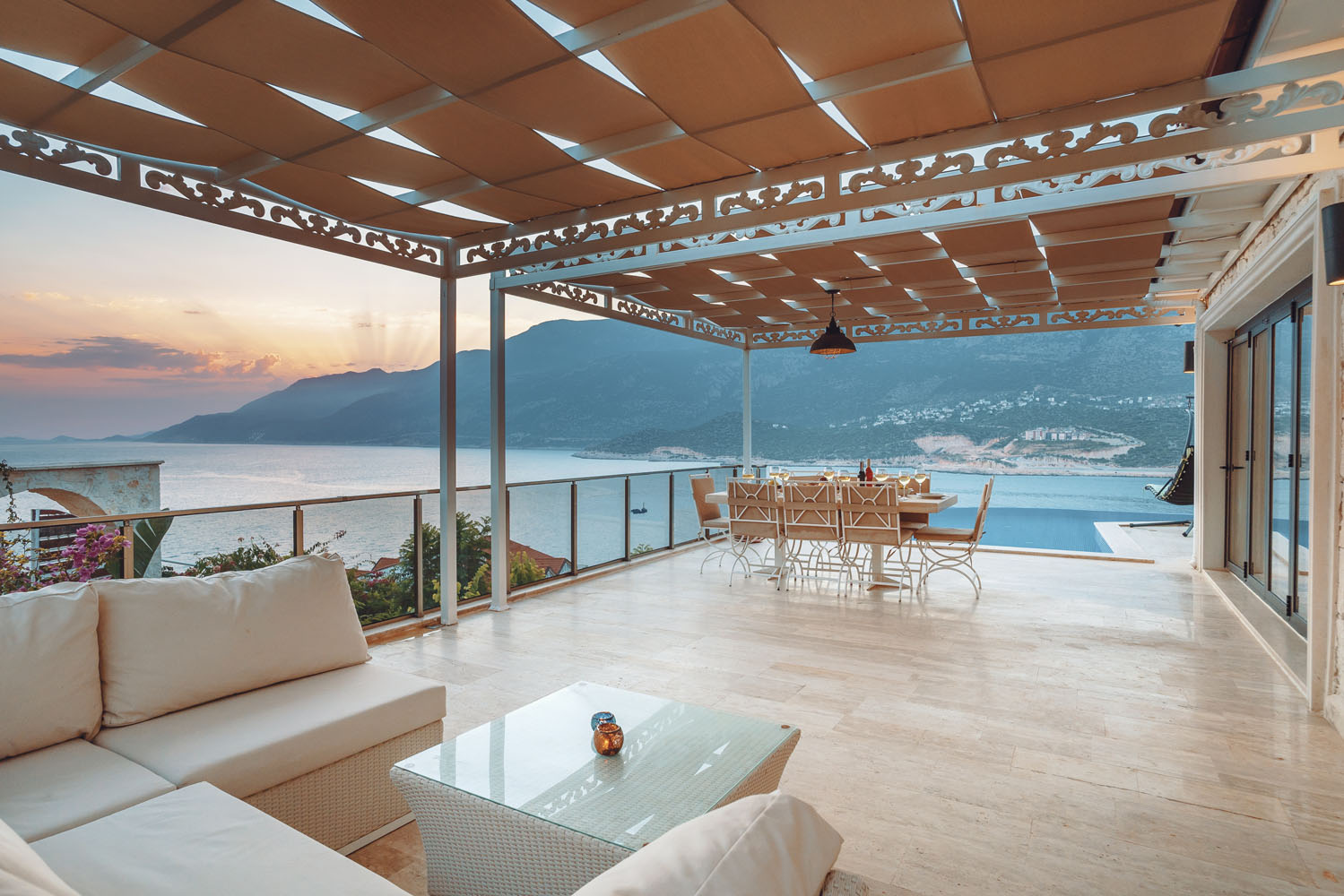 DB-Shaded-terrace-daytime